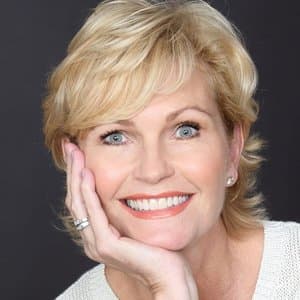 Fiona Fullerton