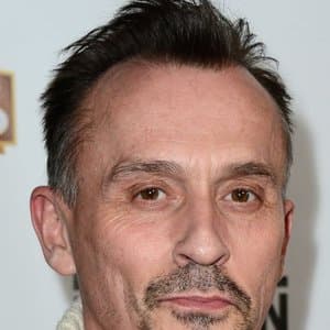 Robert Knepper