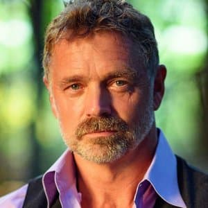 John Schneider