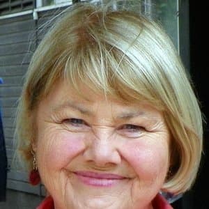 Annette Badland