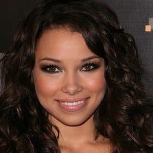 Jessica Parker Kennedy