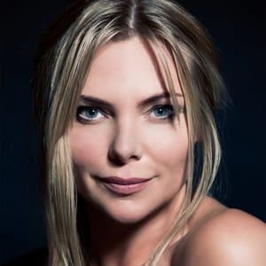 Samantha Womack