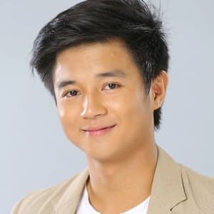 Yves Flores