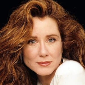 Mary McDonnell