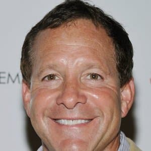 Steve Guttenberg