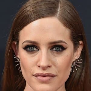 Carly Chaikin