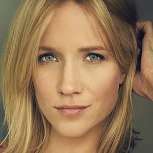 Jessy Schram