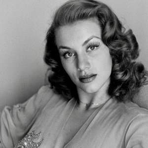 Linda Christian