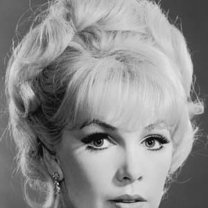 Stella Stevens