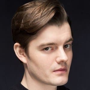 Sam Riley