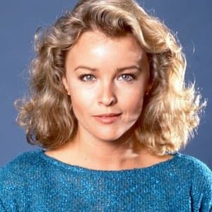 Faye Grant