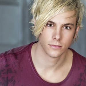 Riker Lynch