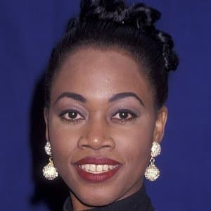 Regina Taylor