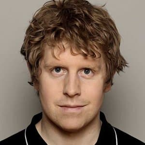 Josh Widdicombe