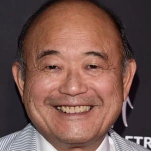 Clyde Kusatsu