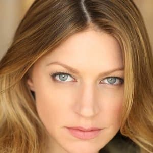 Jes Macallan