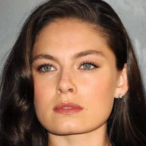 Alexa Davalos