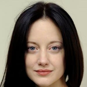 Andrea Riseborough