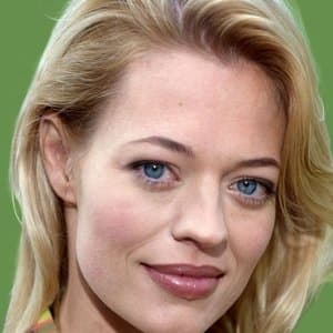 Jeri Ryan