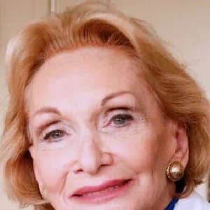 Siân Phillips