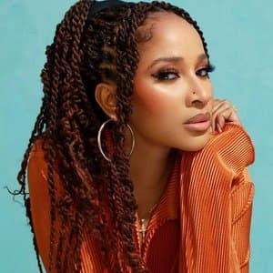 Adesua Etomi-Wellington