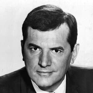 Steven Hill