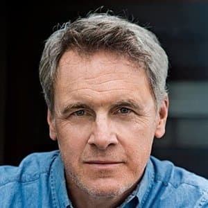 Mark Moses