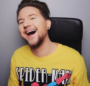 Ricky Dillon