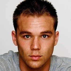 Lincoln Lewis