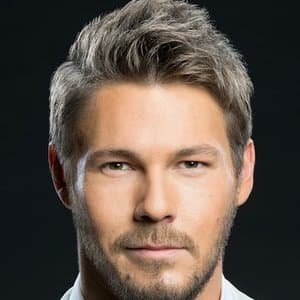 Scott Clifton