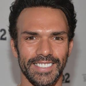 Darren Shahlavi