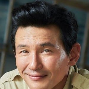 Hwang Jung-min