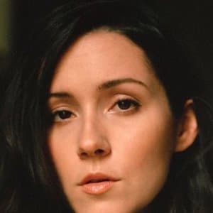 Shannon Woodward