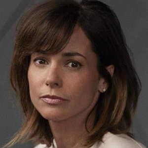 Stephanie Szostak