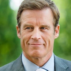 Mark Valley