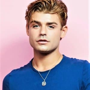 Garrett Clayton