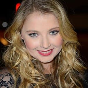 Elisabeth Harnois