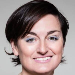 Zoe Lyons