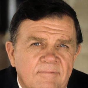 Pat Hingle