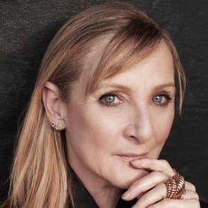 Lesley Sharp