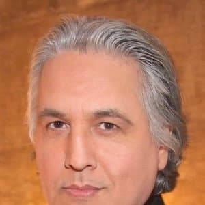 Robert Beltran