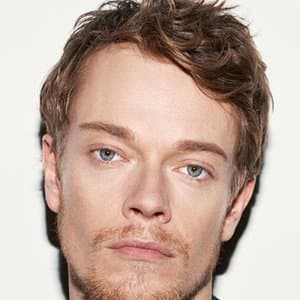 Alfie Allen