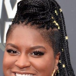 Ester Dean