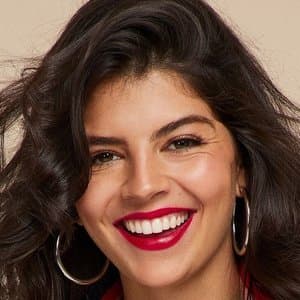 Nikki Yanofsky