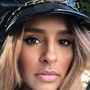 Melody Thornton