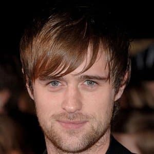 Jonas Armstrong