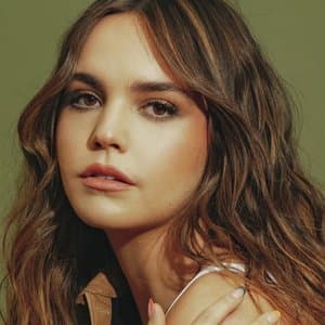 Bailee Madison