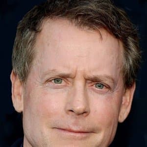 Greg Kinnear