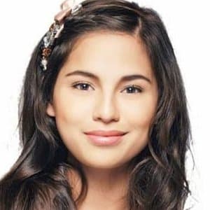 Jasmine Curtis-Smith