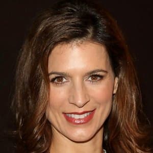 Perrey Reeves